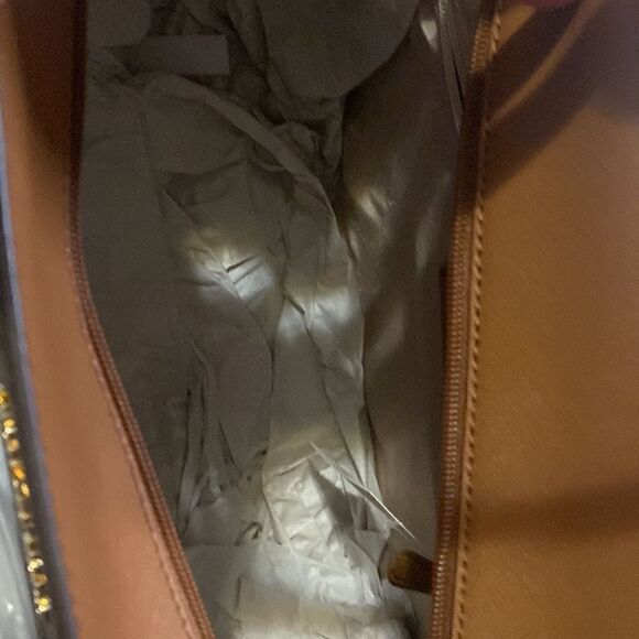 👜👜 Micheal Kors Brown Logo Gilly Drawstring Tote!! Brand New with Tags!! - Picture 5 of 8